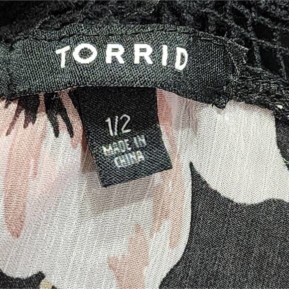 Torrid crocheted lace trimmed floral Chiffon kimono duster plus size 1X 2X - Picture 12 of 13